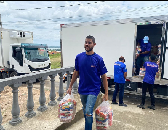 Mais de mil cestas Básicas para os Santanenses!