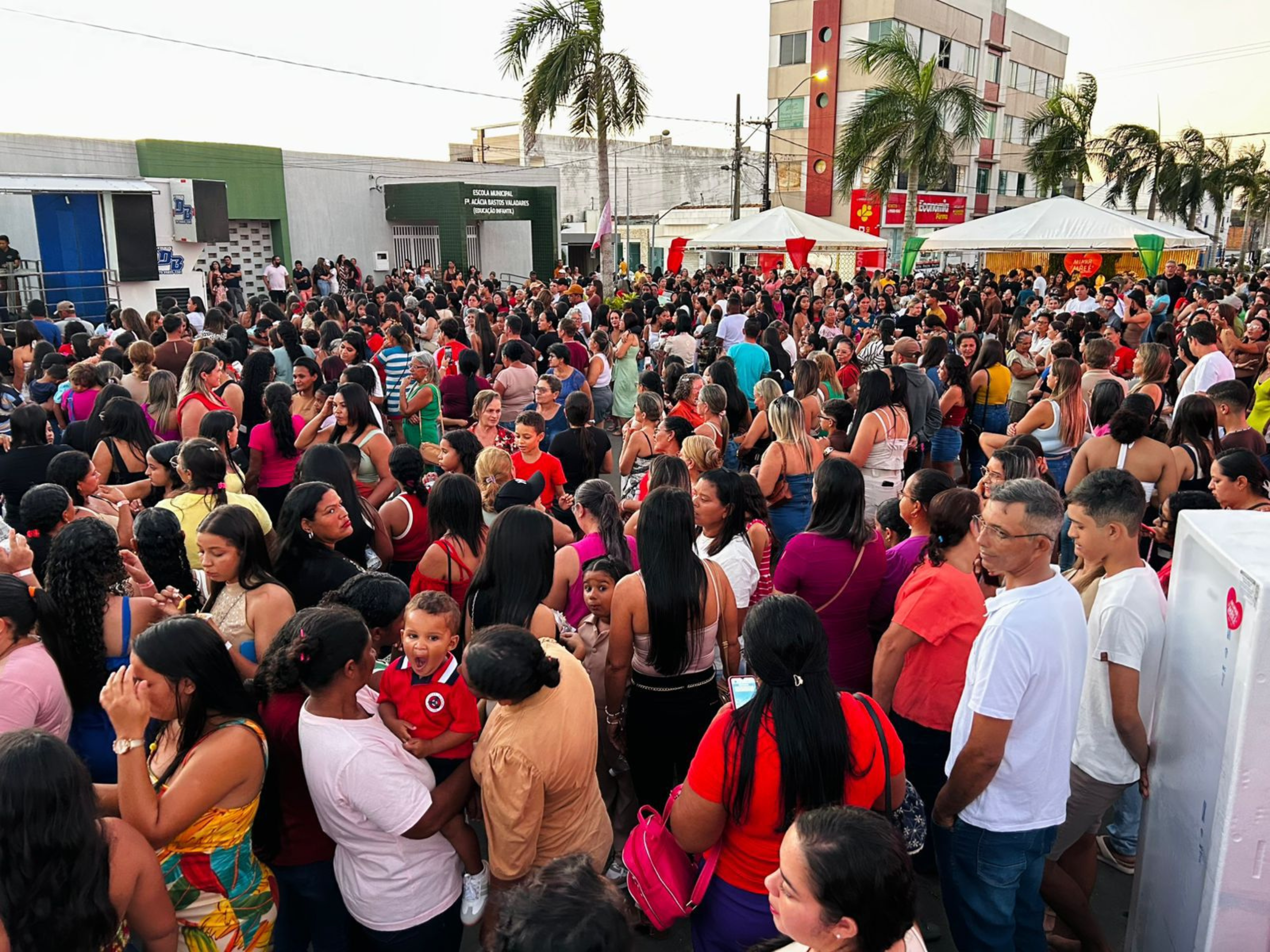 Prefeitura de Carira celebra amor e emoção na 4ª edição do
