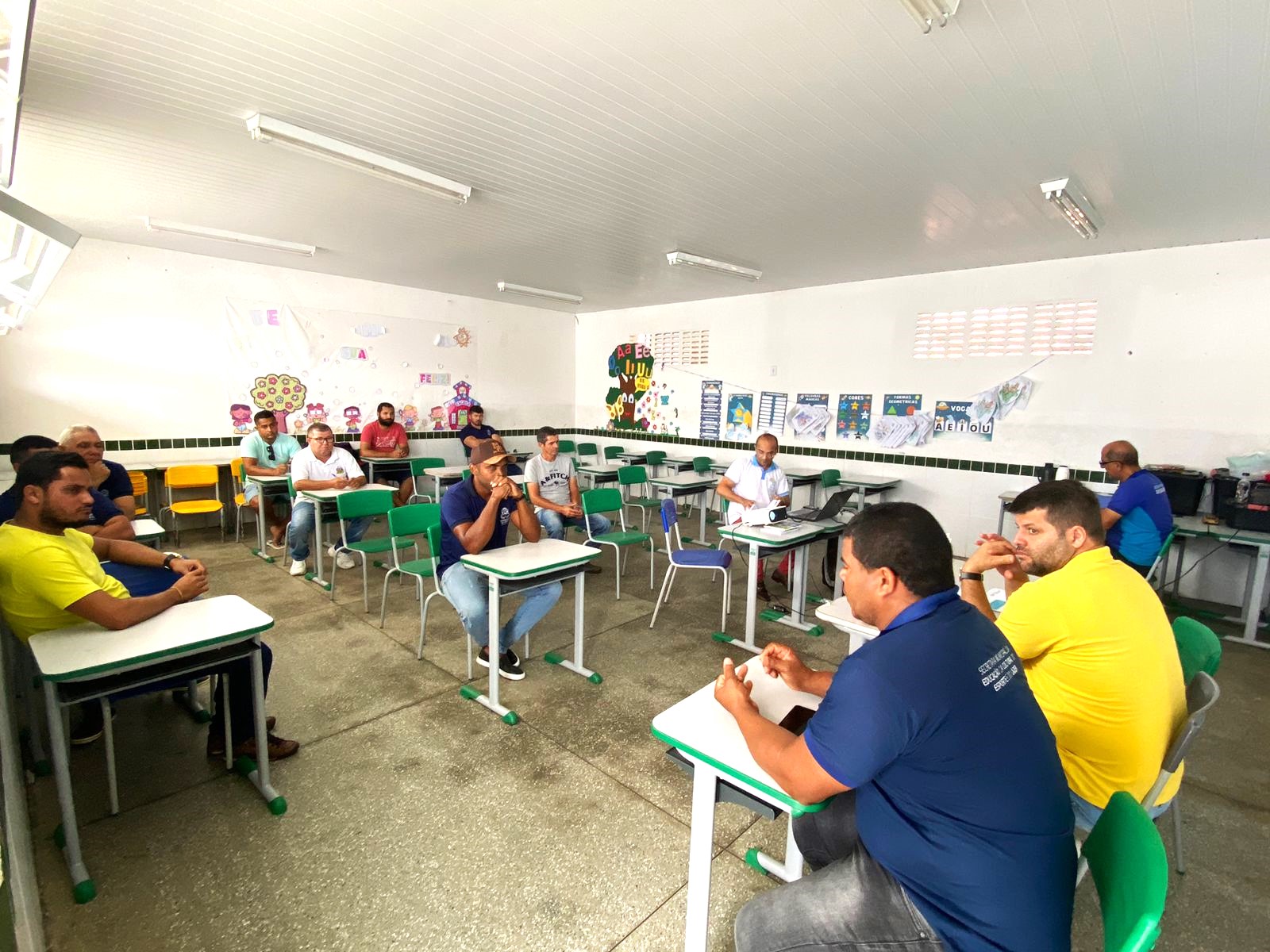 Secretaria de Educação promove capacitação para os motoristas da Rede Municipal de Ensino