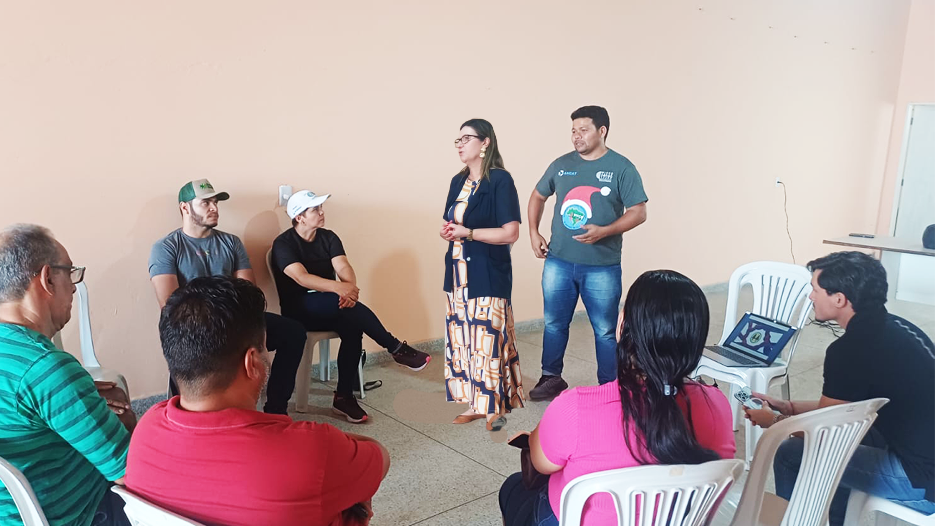 Reunião com a Cooperativa de Trabalho dos Catadores de Materiais Recicláveis de Carira