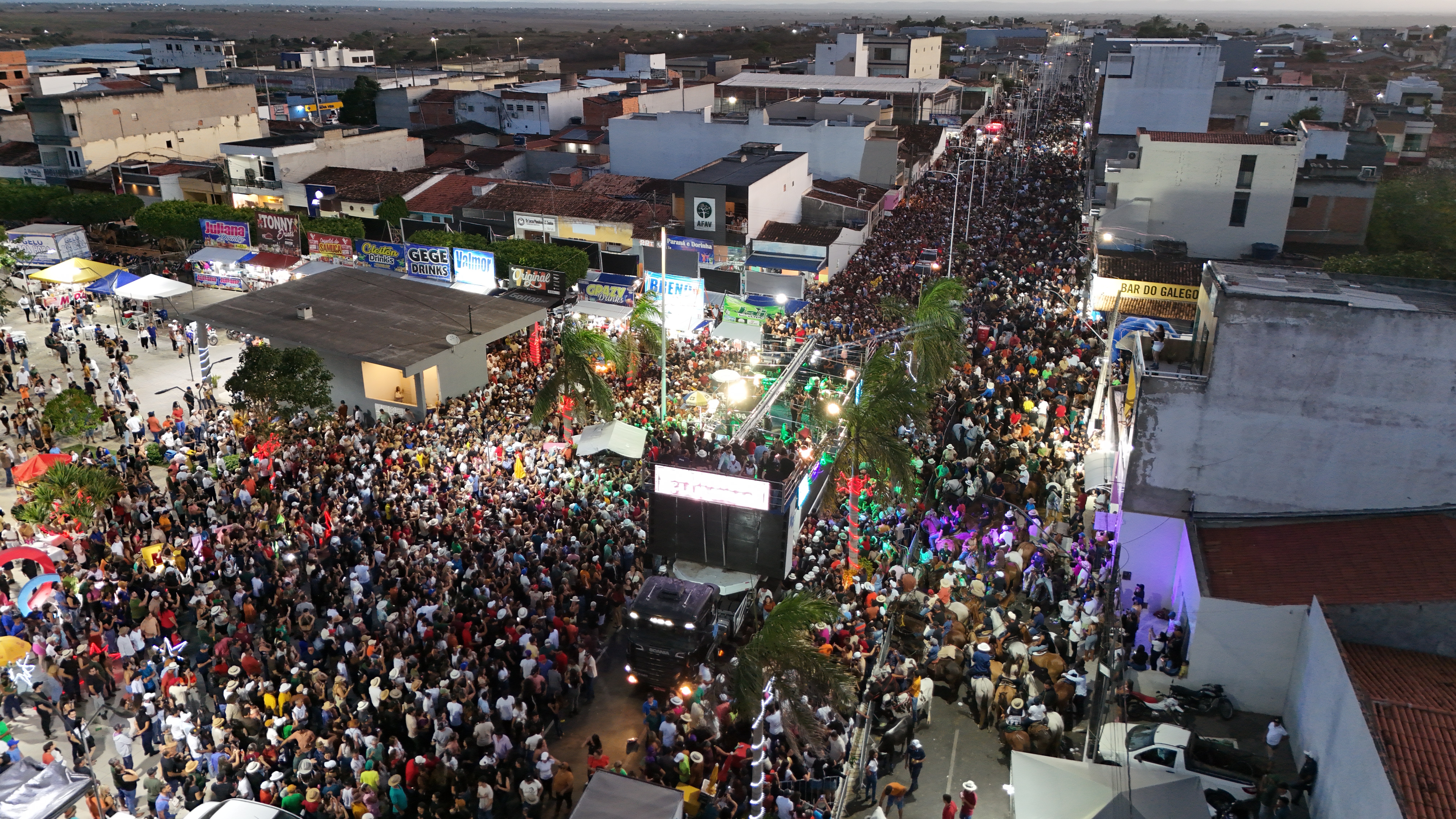 Festa do vaqueiro em Carira-SE é marcada por tradição e grande participação da população