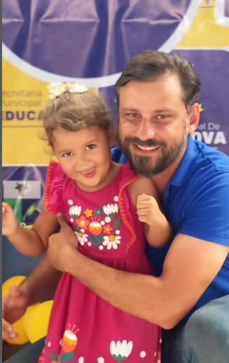 EDUCAÇÃO QUE ACOLHE E VALORIZA !