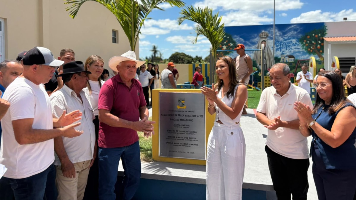 Prefeitura de Umbaúba entrega nova praça à comunidade do povoado Macaquinho