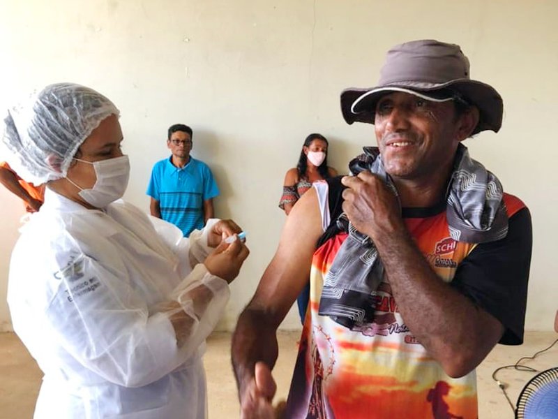 Aparecida realiza vacinação em comunidade quilombola