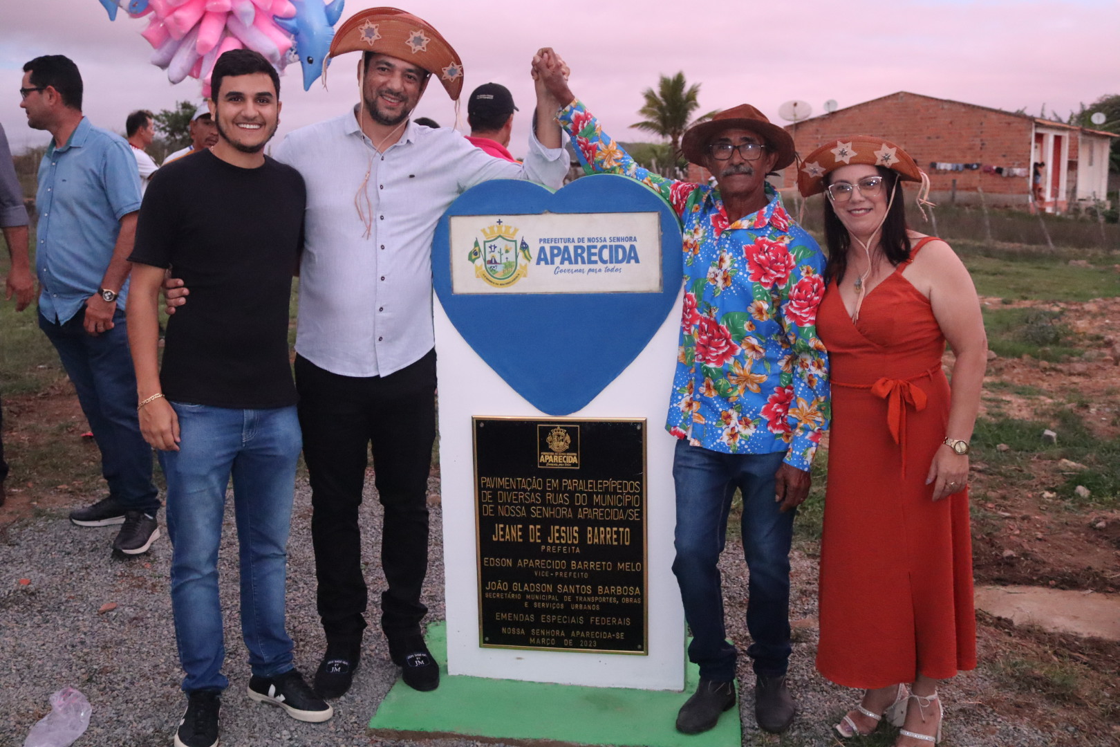 Trabalho: Prefeitura de Aparecida entrega mais uma obra de saneamento básico