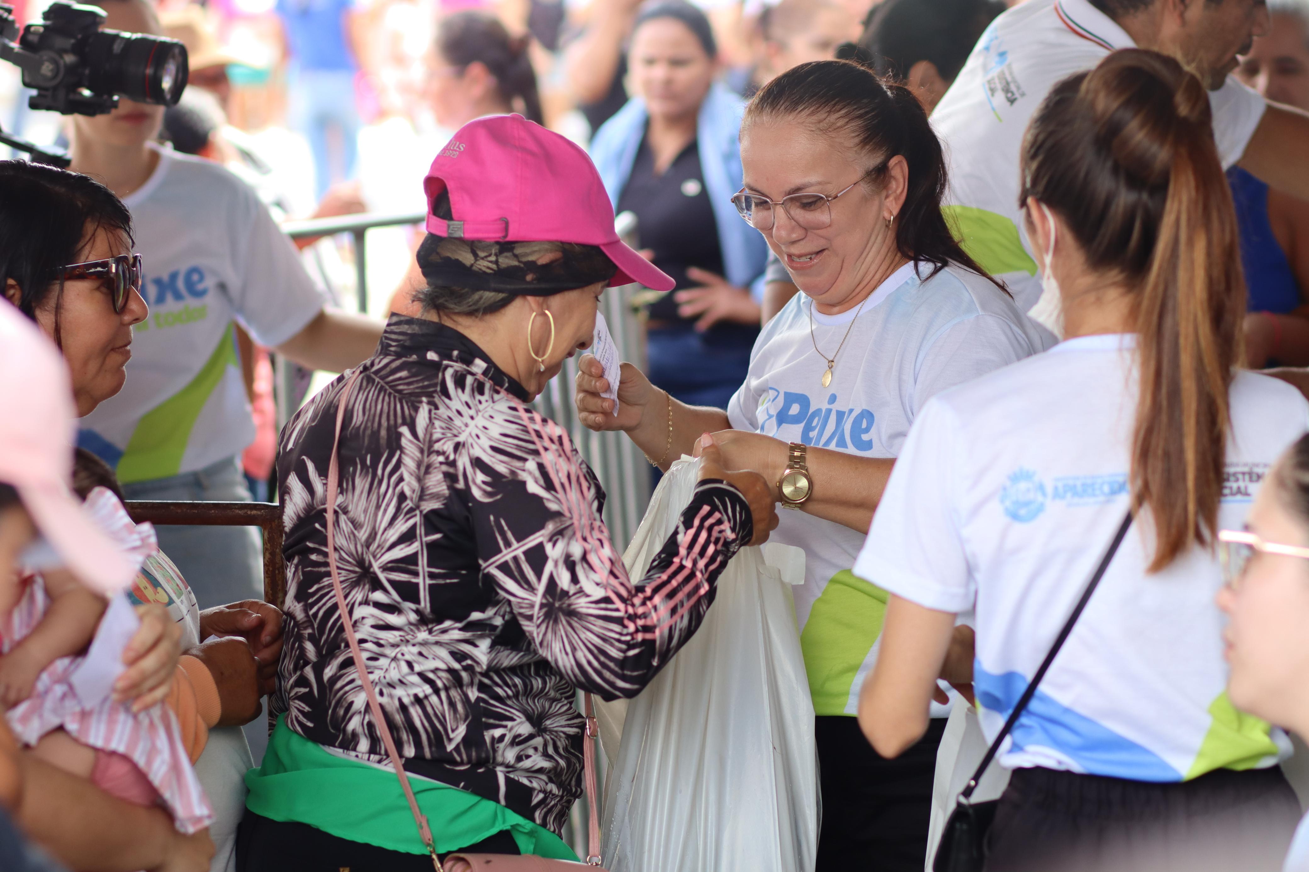 Prefeitura de Aparecida entrega Kits da Semana Santa a famílias em vulnerabilidade