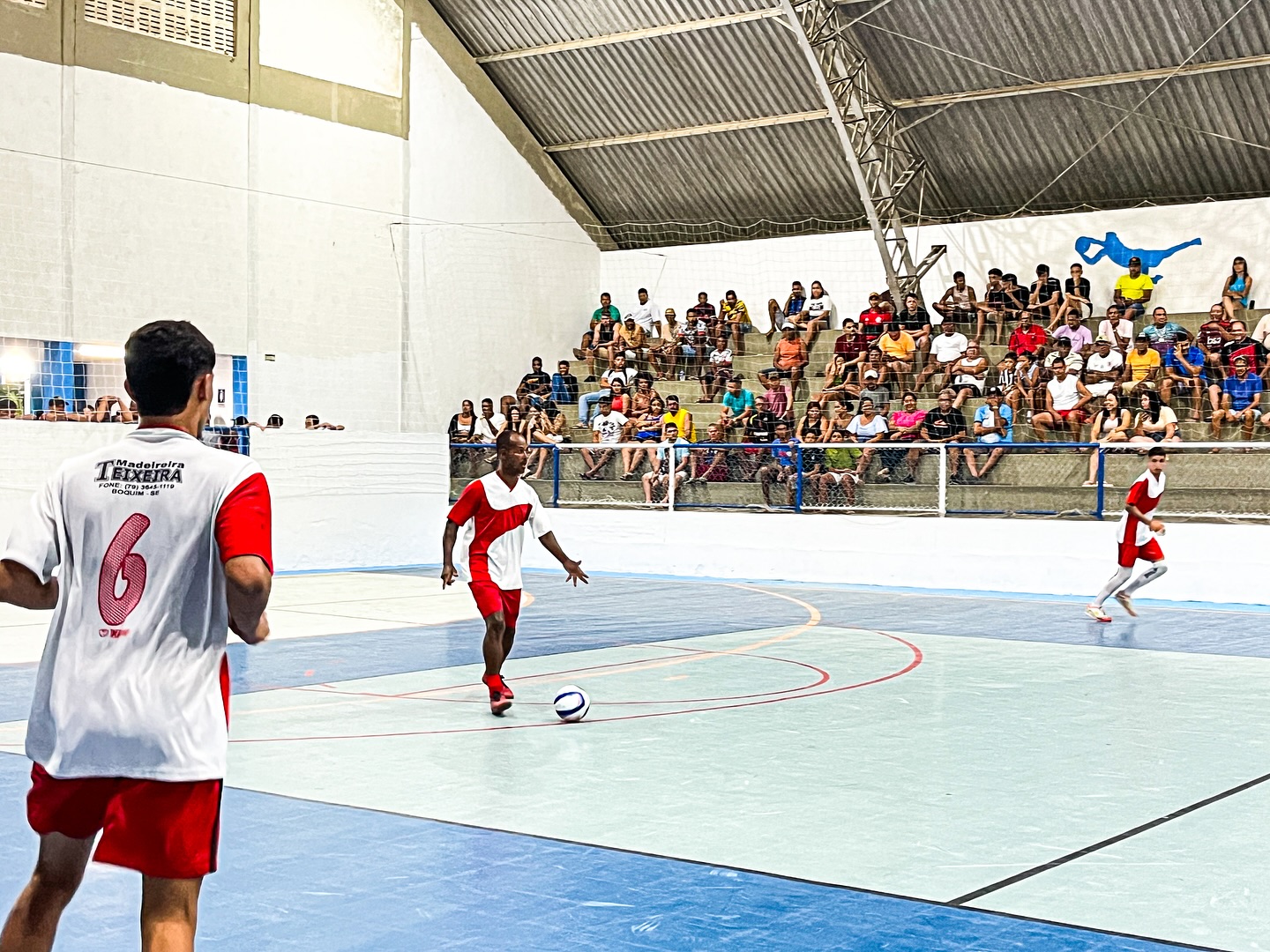 Copa 21 de Março: Jogos Emocionantes e Resultados Agitados Marcam a Segunda Noite da Competição!