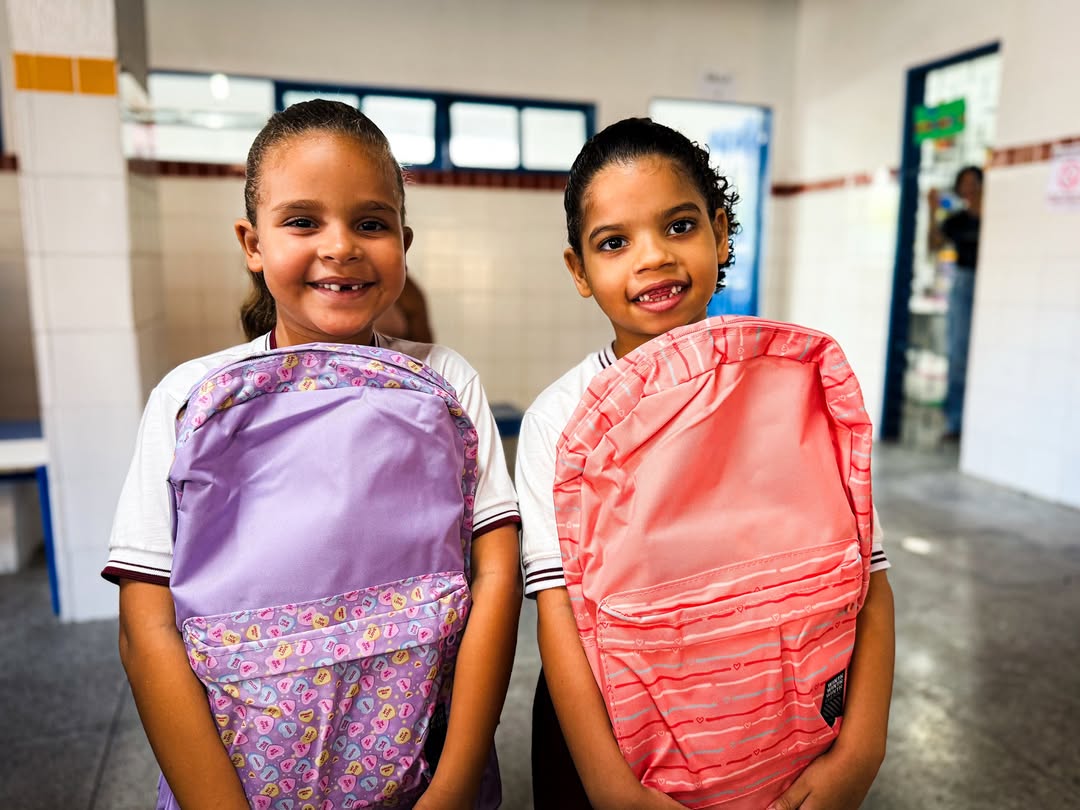 QUINTA ENTREGA DE KITS ESCOLARES: 532 ALUNOS DE BOQUIM SÃO CONTEMPLADOS COM MAIS DIGNIDADE E APOIO AO ESTUDO
