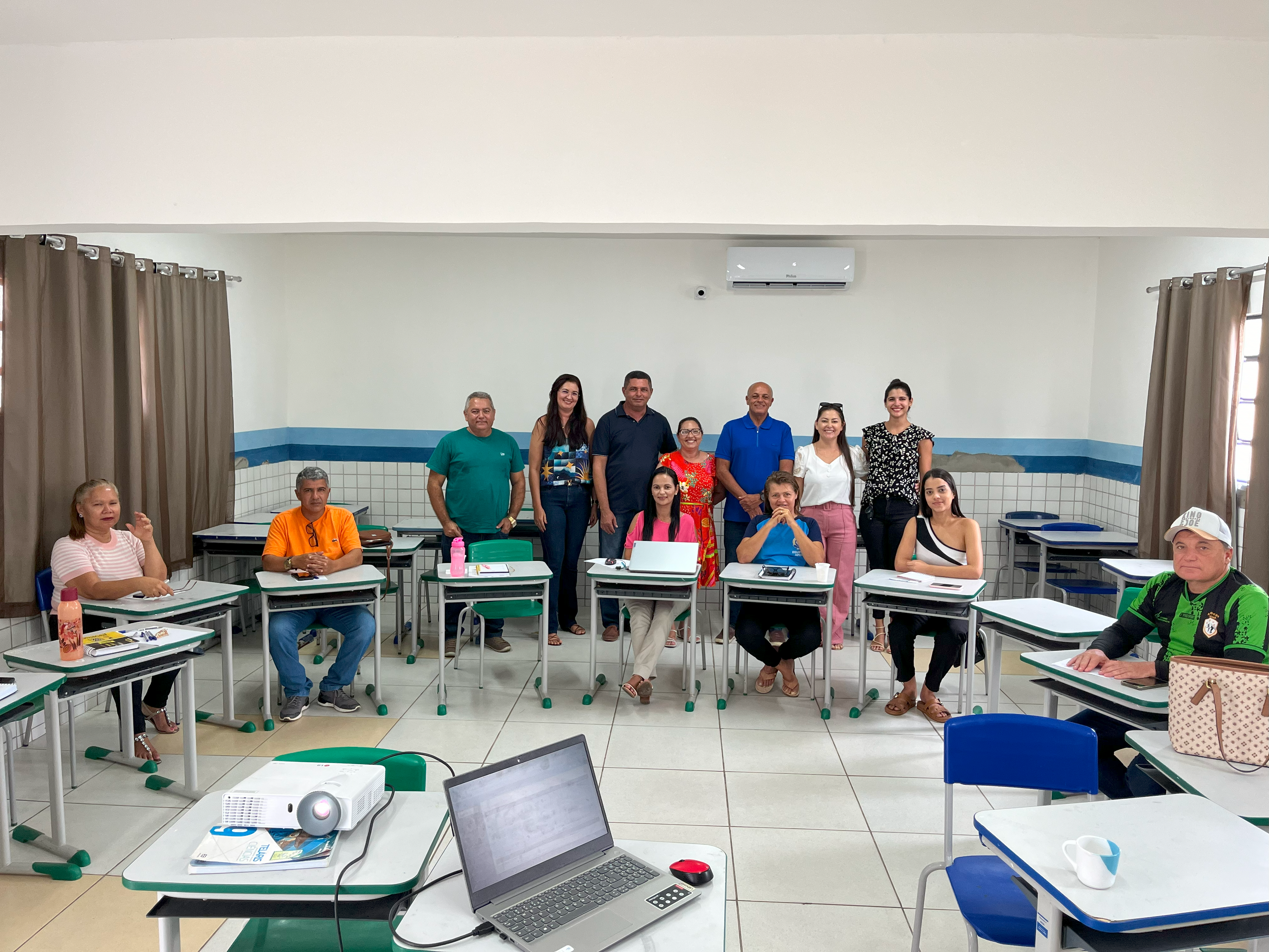Treinamento Modernização dos Processos Educaionais e a Eficiência Administrativa em Nossa Escolas
