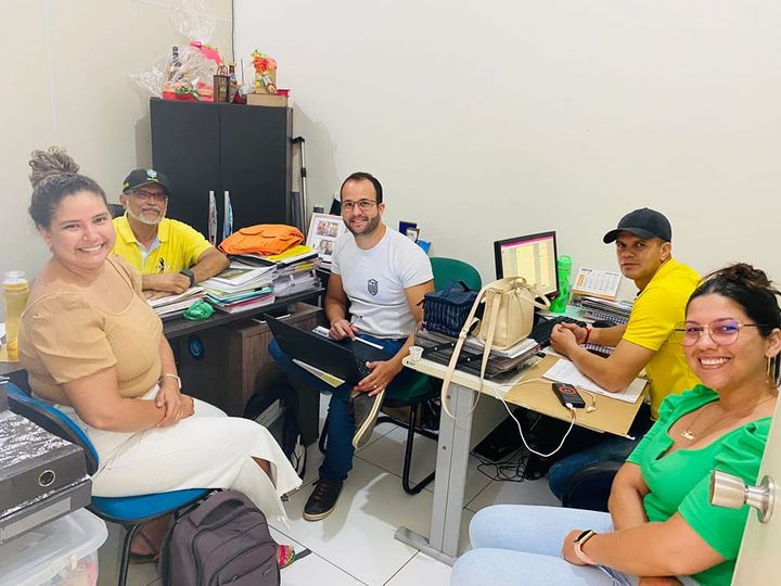 Encerramento de lixão e coleta seletiva são pautas de reunião entre CONBASF e Nossa Senhora da Glória