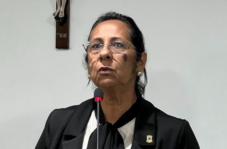 Presidente Imara Franca indica reforma da Praça da Bíblia e exalta tradição festiva