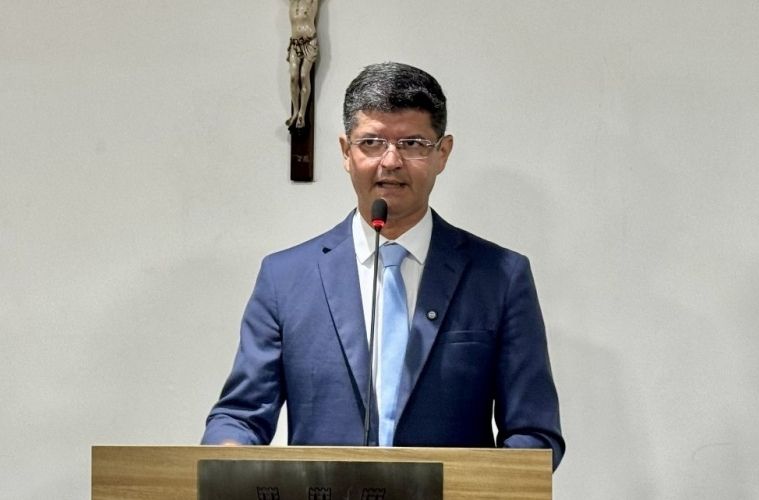 Vereador Jonas Vidal celebra conquista para a educação e busca diálogo com o executivo