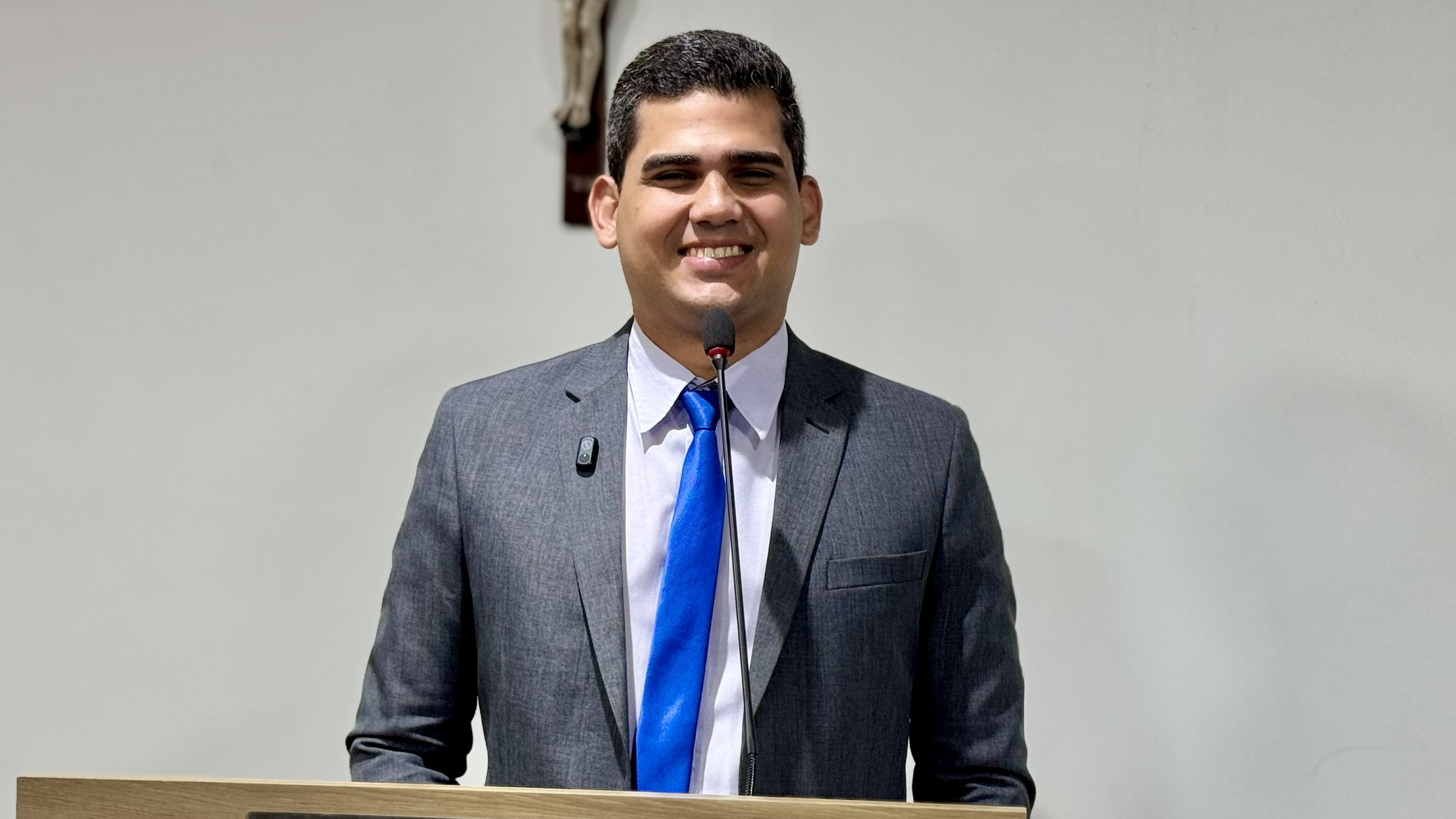 Vereador Vitor Maciel defende uso de prédios ociosos e cobra melhorias no Beco da Baiuca