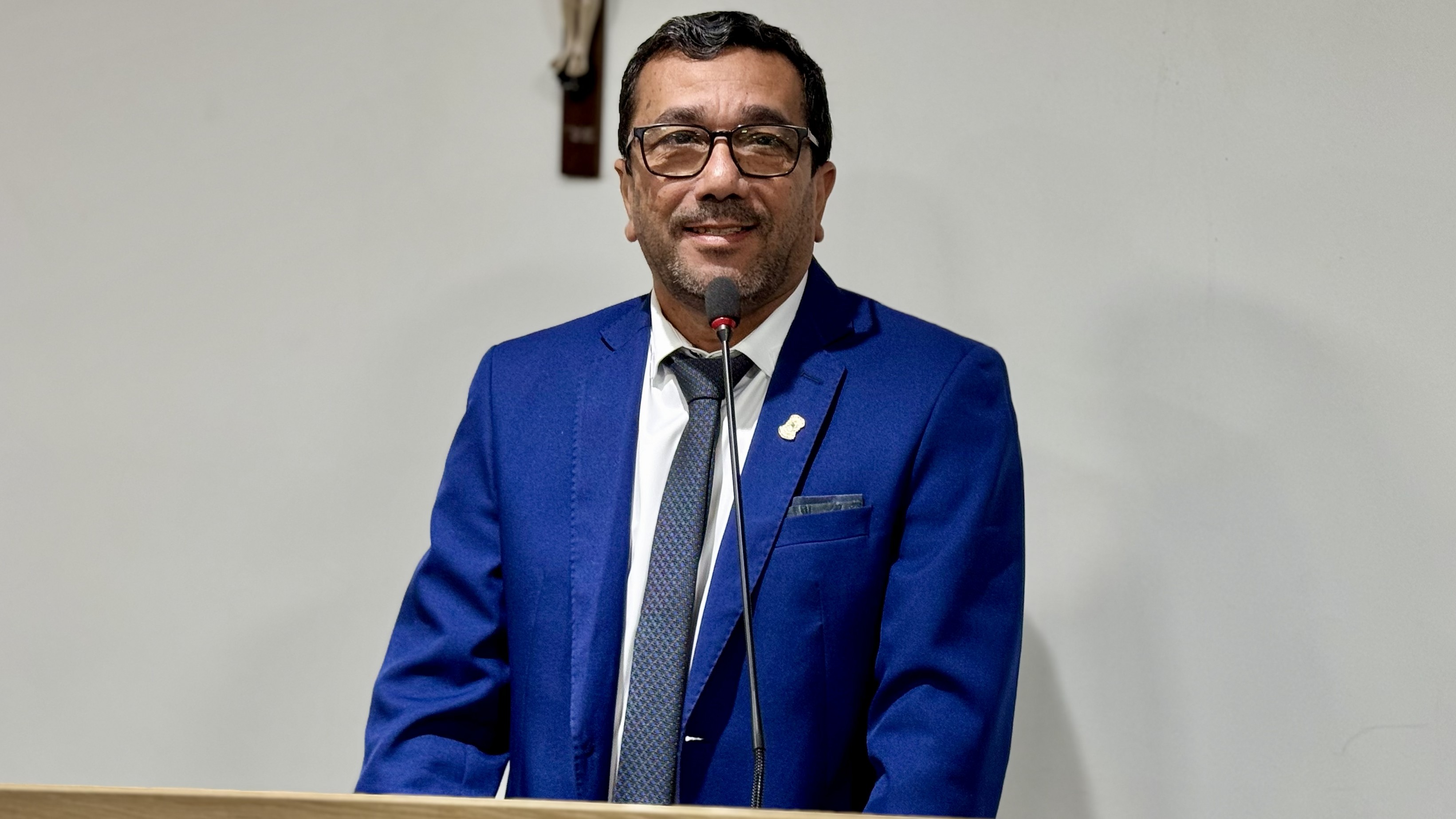 Vereador Jorge Alves propõe digitalização de arquivos e cobra atualização de cadastro de ruas