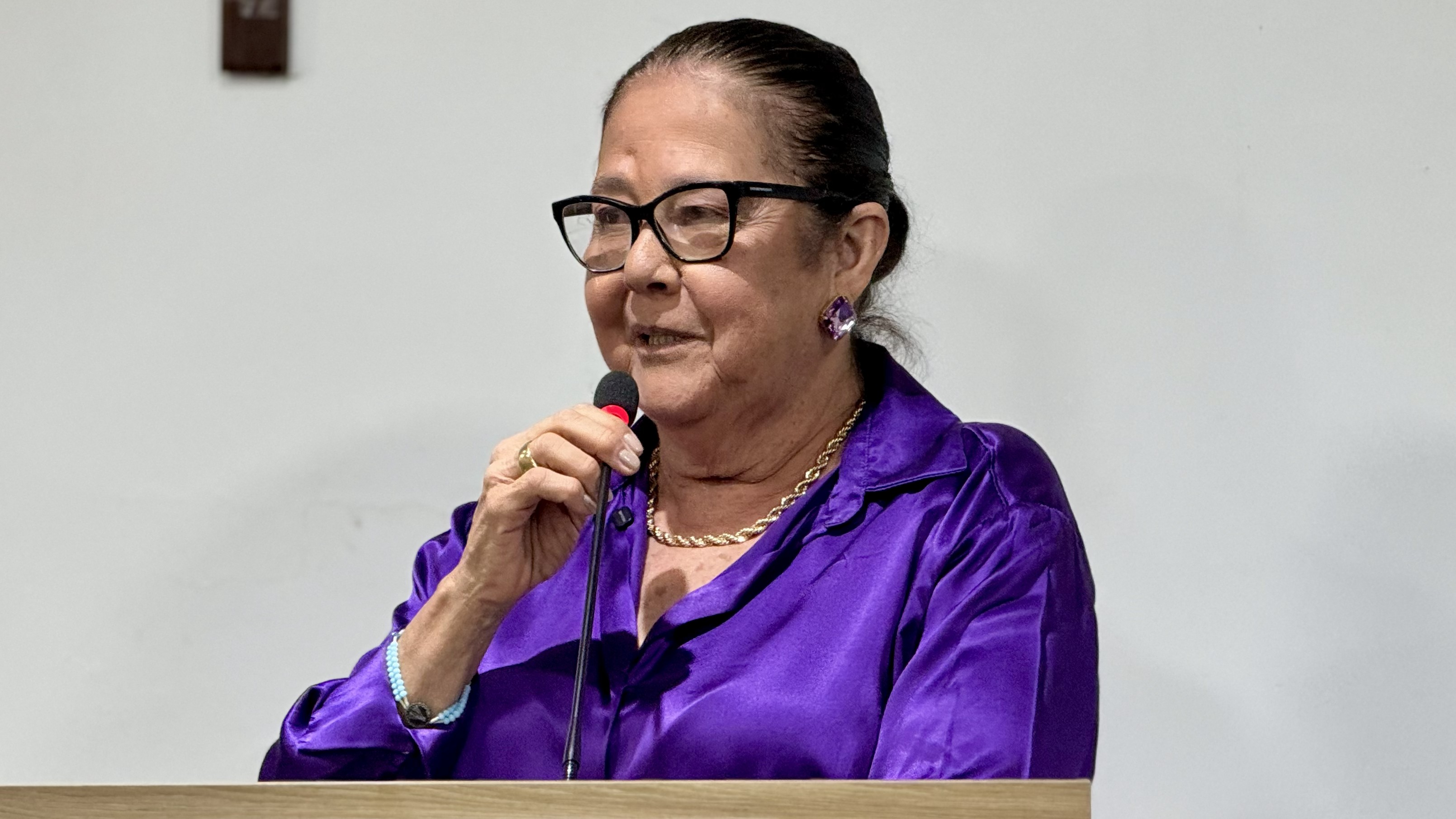 Vereadora Nonó Fonseca comemora vitória na Justiça  e discursa em solidariedade a liderança política local