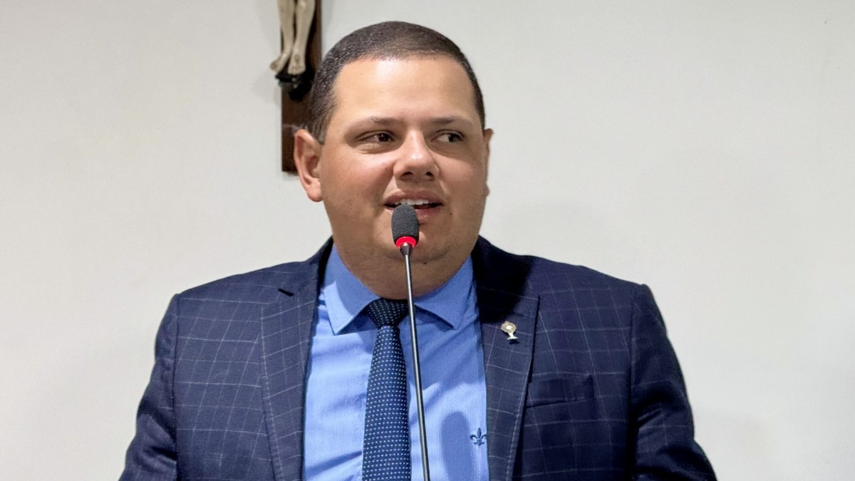 Vereador Marquinhos Rezende destaca responsabilidade do mandato e atuação institucional da Câmara