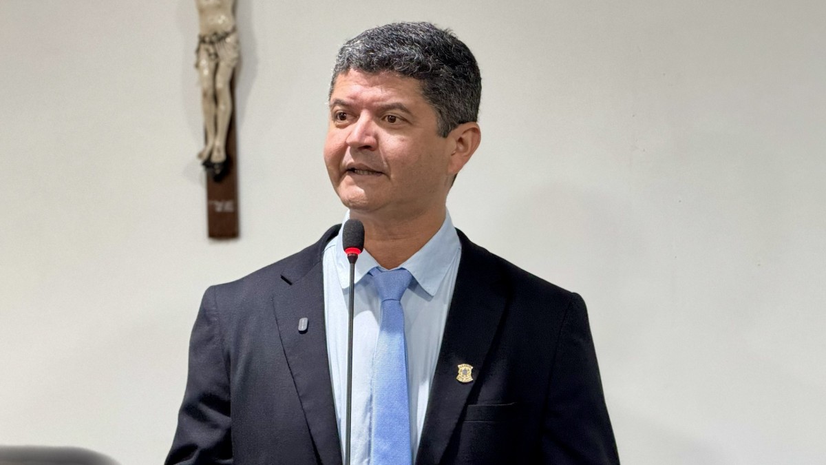 VEREADOR JONAS VIDAL DESTACA IMPORTÂNCIA DOS PROGRAMAS SOCIAIS DO GOVERNO LULA E DEFENDE POLÍTICAS DE INCLUSÃO
