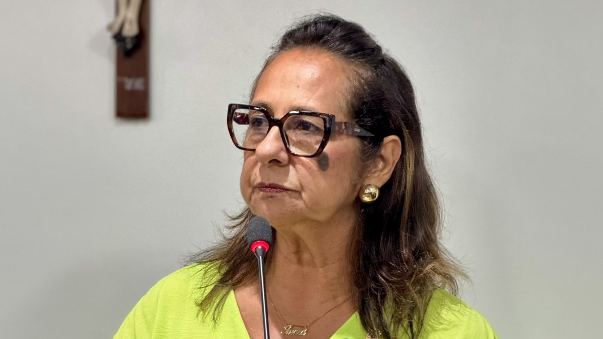 PRESIDENTE IMARA FRANCA DEFENDE RESPEITO À LIBERDADE DE VOTO E ANUNCIA PROGRAMAÇÃO DO OUTUBRO ROSA