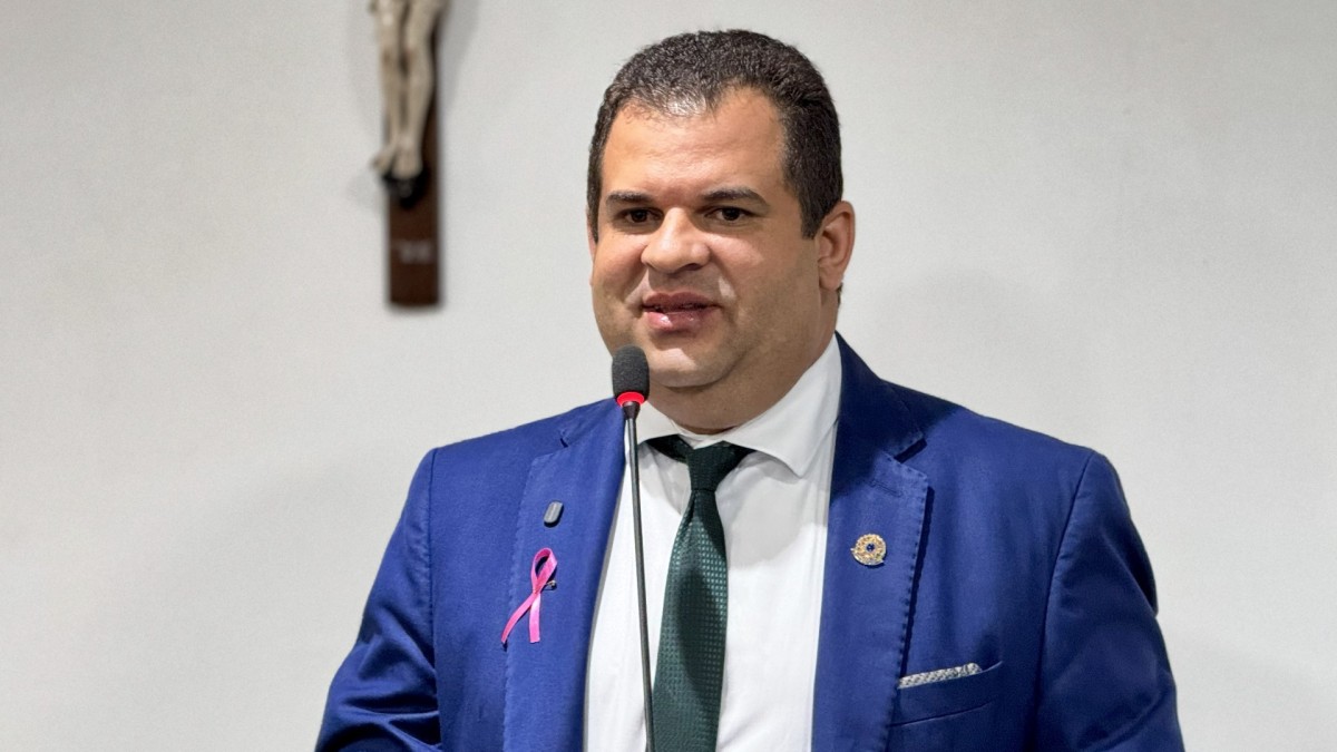 VEREADOR JOÃO BARBOSA COBRA REGULARIZAÇÃO DE ESCRITURAS DE CASAS POPULARES E DEFENDE CRIAÇÃO DE ABRIGO EM BOQUIM