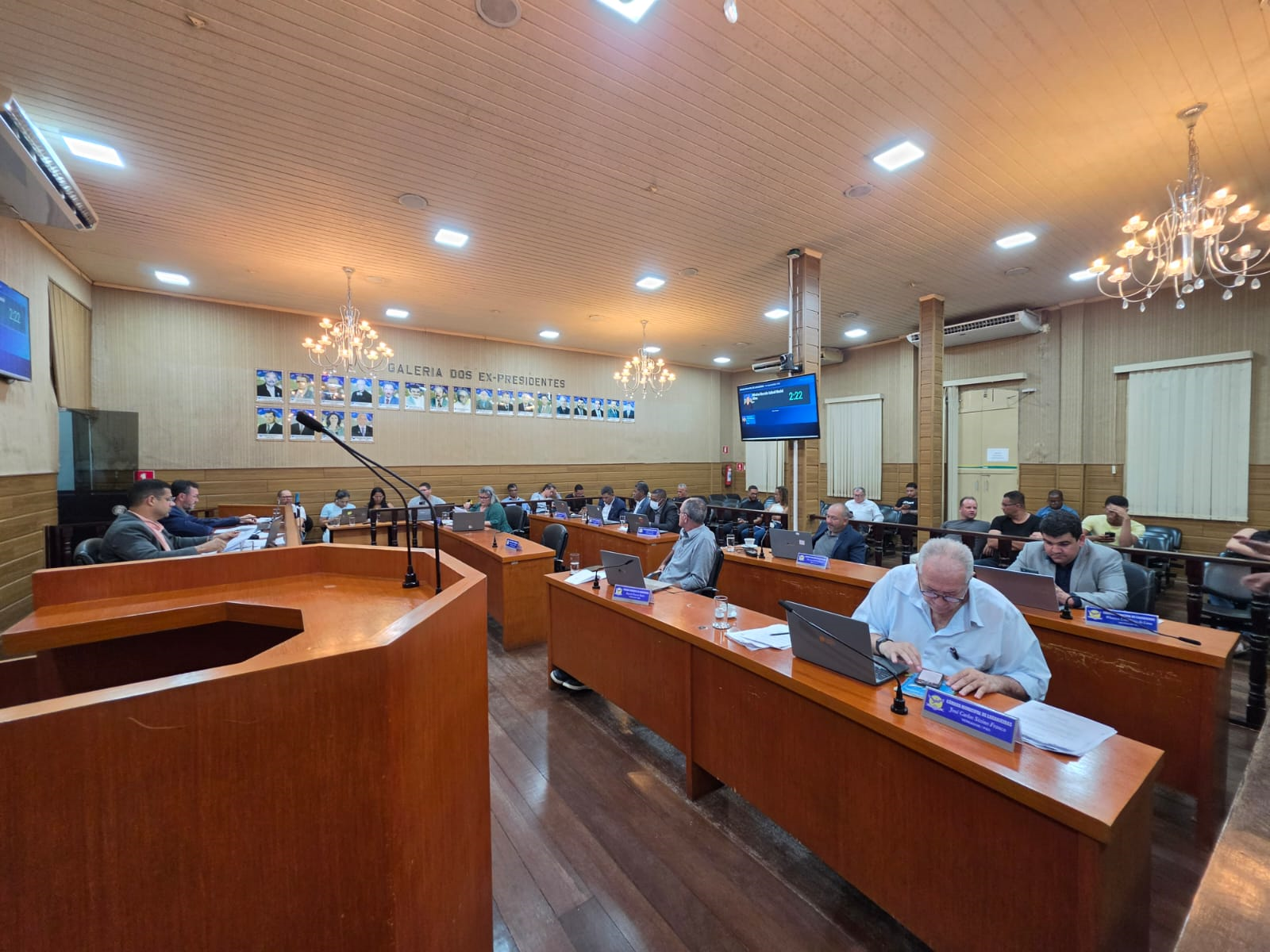 CÂMARA DE LARANJEIRAS RETORNA SESSÕES E REFORÇA COMPROMISSO COM A POPULAÇÃO