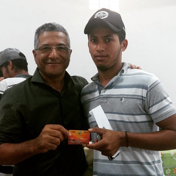 Prefeitura Municipal de Japoatã, realiza a entrega das senhas e dos novos cartões de benefício do Programa Mão Amiga.