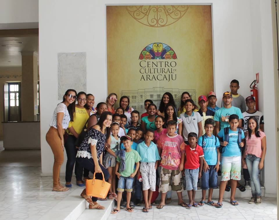 CRIANÇAS DO SCFV DOS POVOADOS ESPINHEIROS E PROJETO A, FAZEM PASSEIO CULTURAL EM ARACAJU.