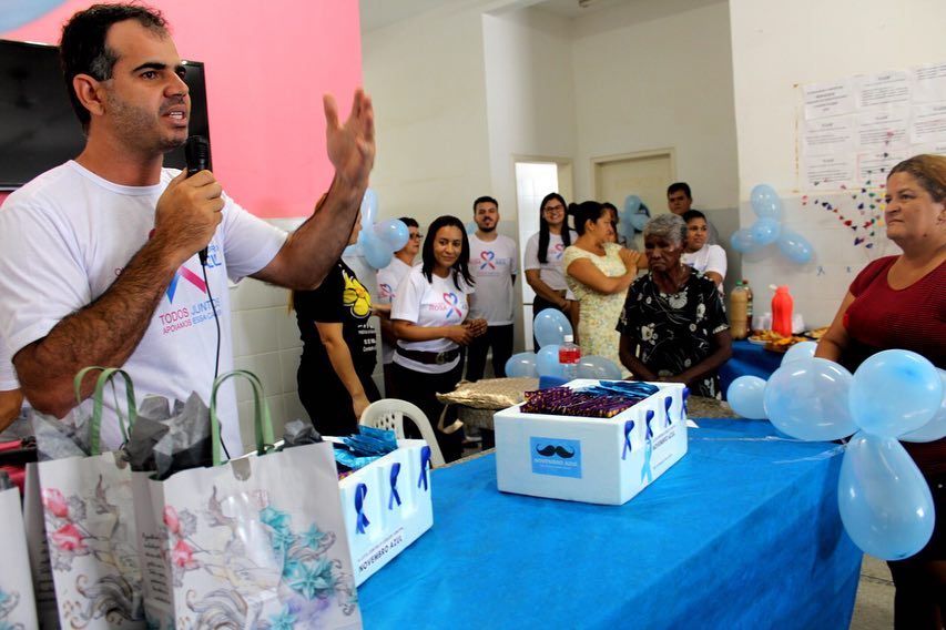 Prefeitura de Japoatã realiza uma ação alusiva a campanha do Novembro Azul na Clínica de Saúde da Família