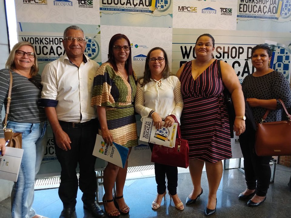 Prefeito Magno e secretaria de Educação participam do  “1º Workshop da educação: transformação social, planejamento e desafios”.
