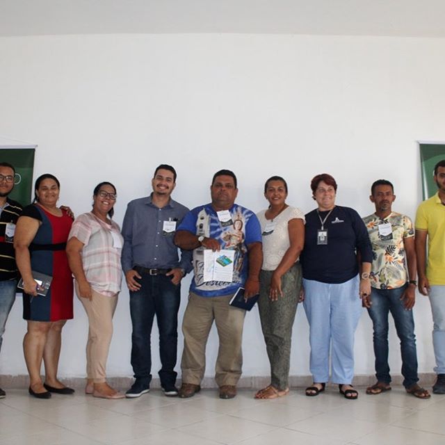 A  empresa Ambientare, realizou uma reunião, na secretaria de educação, com a gestão do Municipal para analisar as demandas do município sobre o meio ambiente.