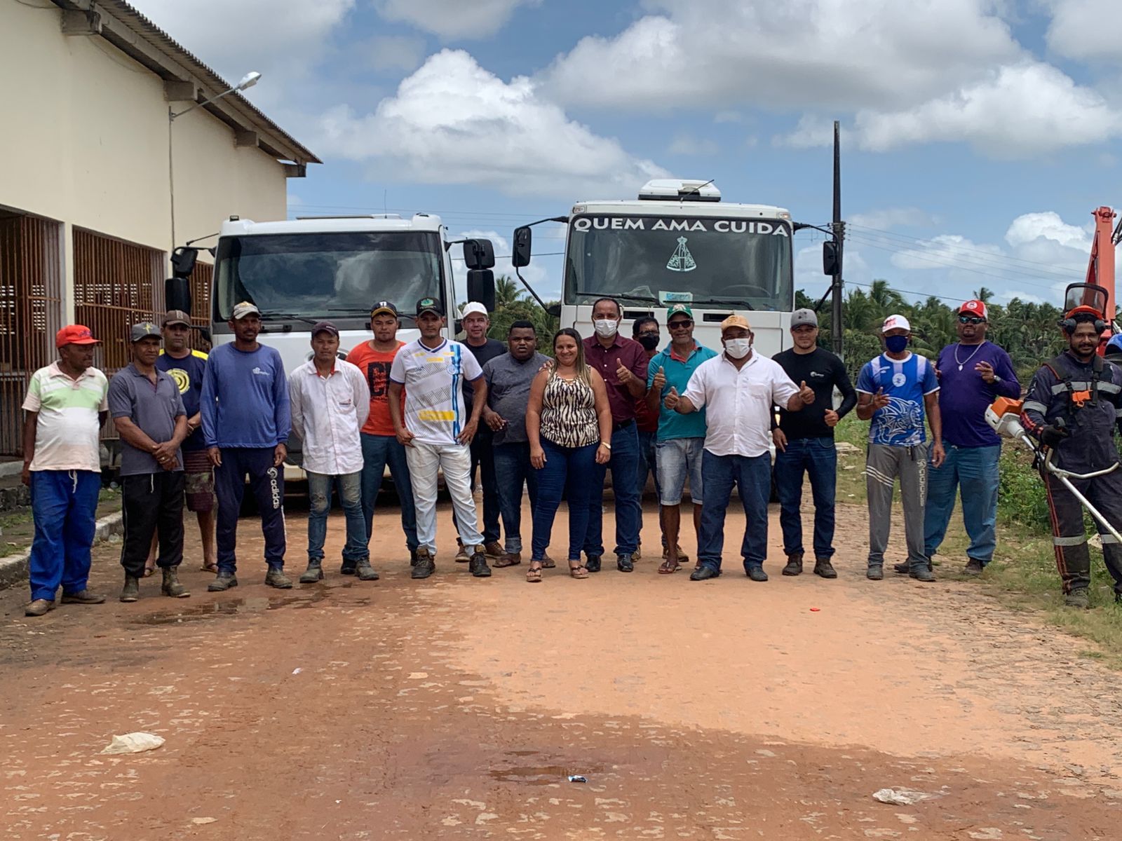 Mutirão de limpeza no Povoado Projeto Ladeirinhas A