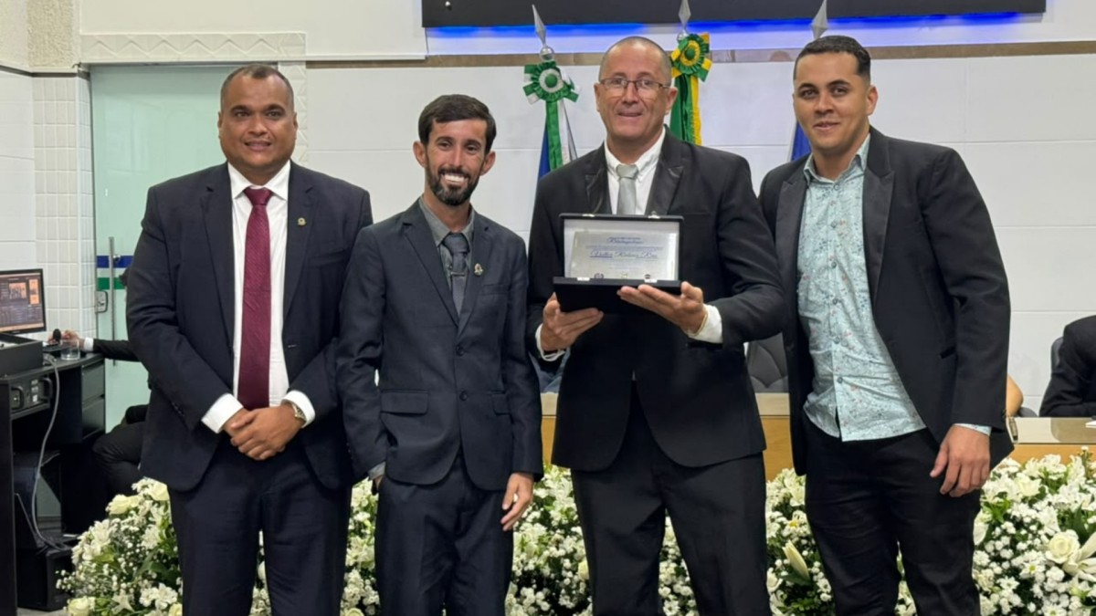 Atleta Valter Rubens Reis recebe Título de Cidadão Ribeiropolense por iniciativa do vereador Cleidivaldo Tavares